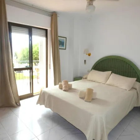 Otel Tropicana Town House Nerja