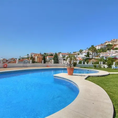 Tropicana Town House Otel Nerja